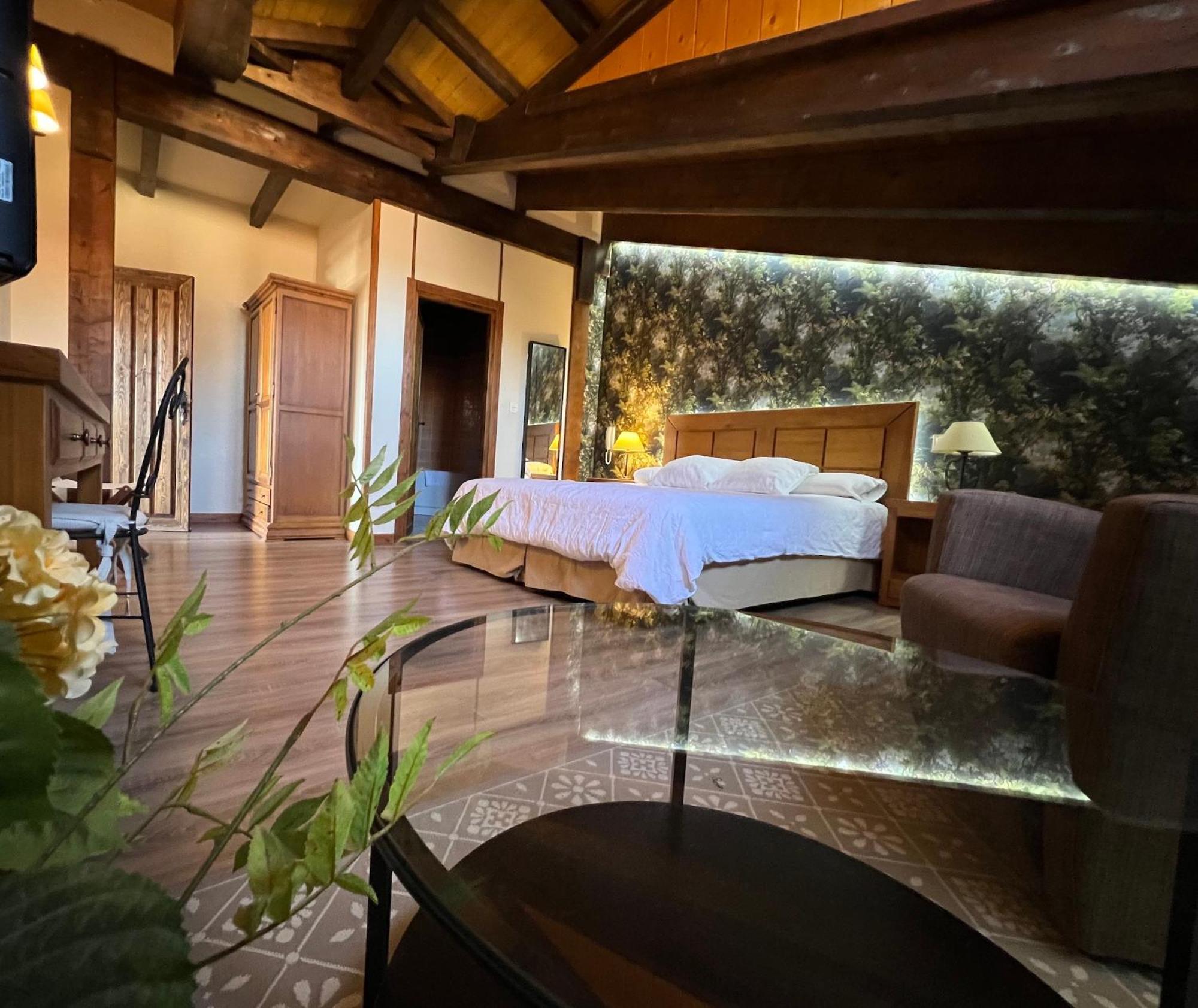 Hotel Rural Restaurante Las Baronas Santa Cruz de la Salceda 外观 照片